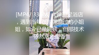 [MP4/ 729M] 翻译小玲珑女神，性感颜值黑丝袜，做爱姿势随意切换，享受性乐趣，’给大哥们看看逼