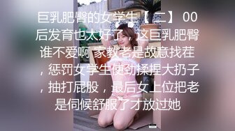 妹子一脸幸福的样子