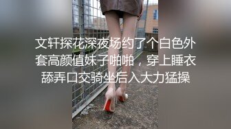 最新私人圈高颜值大二漂亮骚妹纸极限骚出天际新篇 淫乱校园 极美露出 披肩发好漂亮 高清私拍45P 高清720P版