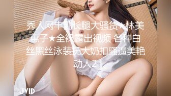 大神在高档商场的厕所外，跟拍小美女进入厕所