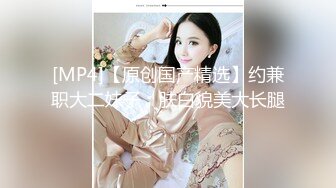 推特极品骚女【爱我爸爸】最新SM啪啪拳交私拍 超大道具双开自慰啪啪 无码全脸口交 狐狸精颜值[MP4/327MB]