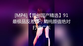 《大佬极品CP分享》坑神守候公园景点女厕连续偸拍多位靓丽小姐姐方便现场实拍特写私处同步出来后露脸全身 (4)